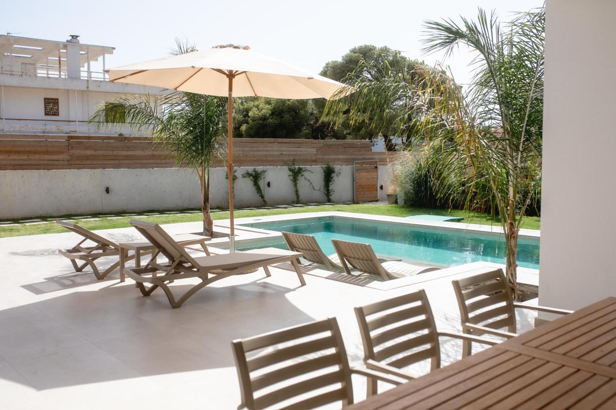 Villa Kala Loutraki - Private Pool & Sauna I Beach Exteriör bild