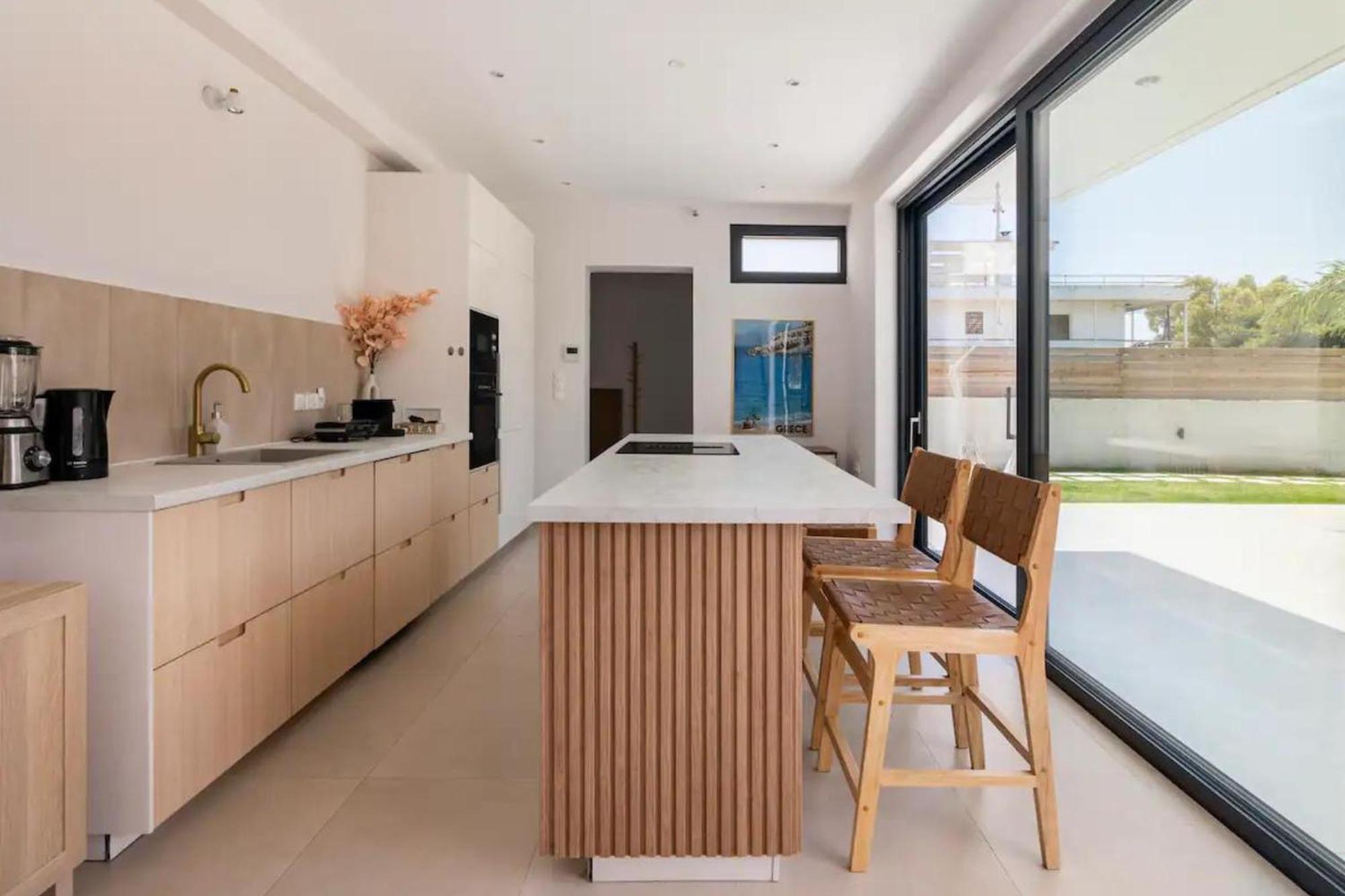 Villa Kala Loutraki - Private Pool & Sauna I Beach Exteriör bild